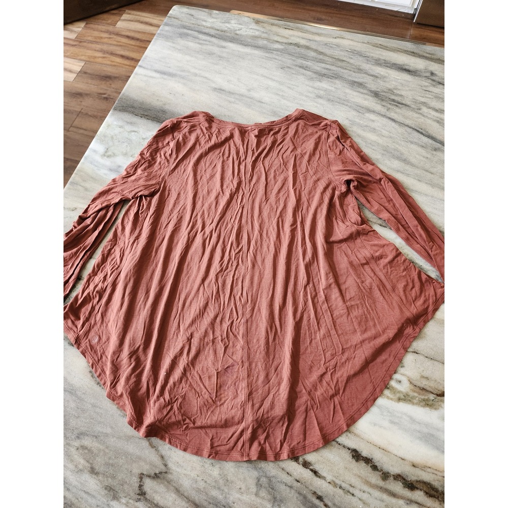 Lululemon Long Sleeve Shirt V-Neck Split Back Terracotta Rust Tunic Oversized M - Picture 6 of 7